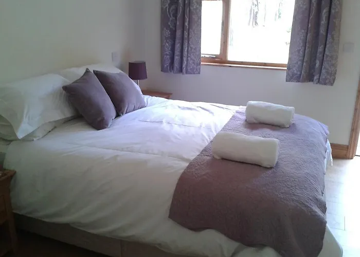 Manor Garden Lodge